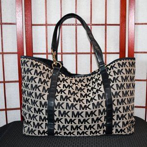 Michael Kors Signature Logo Tote Bag